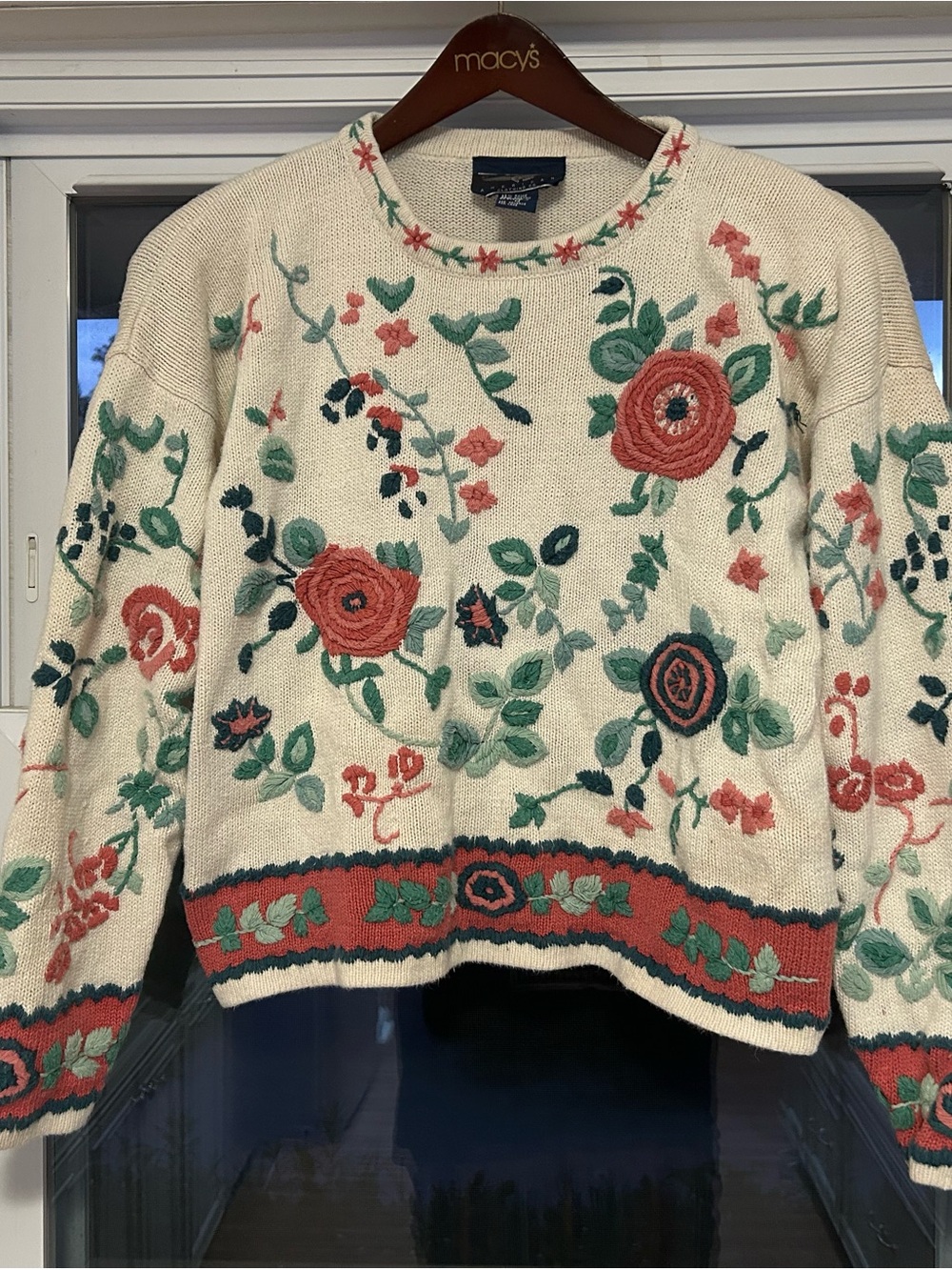 Vintage Cream Floral Embroidered Crewneck Cropped Sweater Size Medium